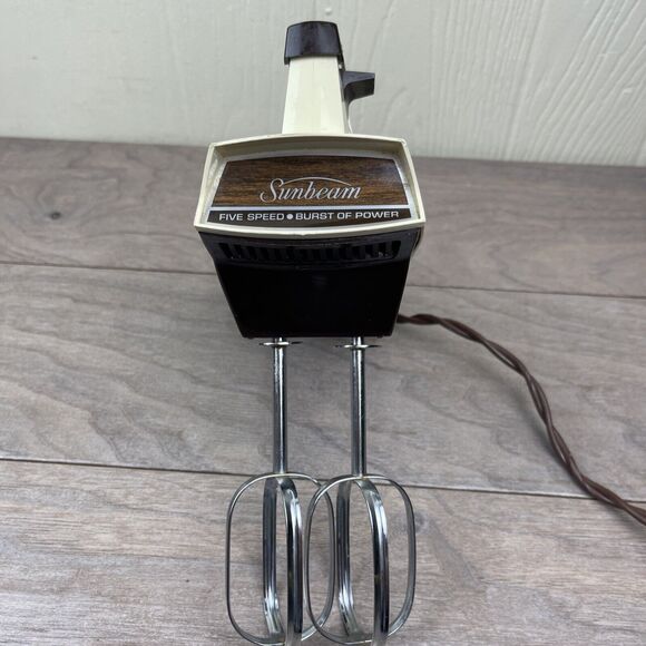 Vintage Sunbeam Heavy Duty Burst Of Power Mixmaster Electric Hand Mixer 5 Speed - Picture 5 of 9